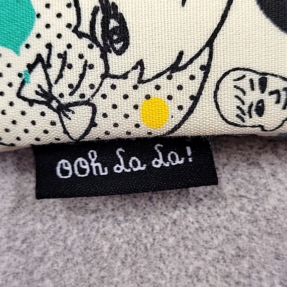 OOH LA LA! 😍 Multi-purpose Pouch from KOREA [BNIB] - Picture 2 of 12